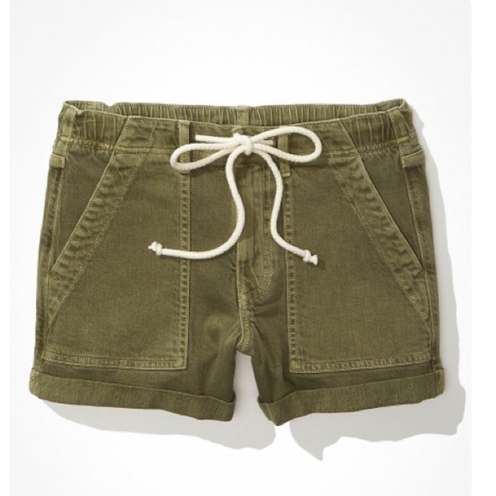 NWT AE Low-Rise Denim Tomgirl Short